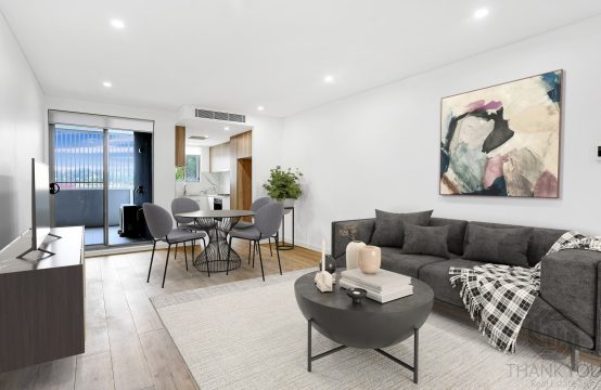 seven hills apartment large open plan dining and living area